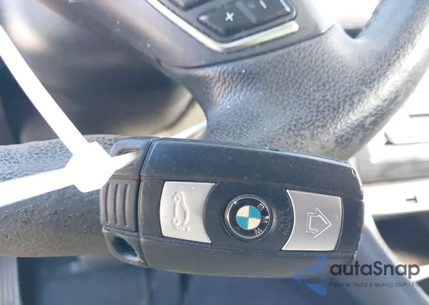 2014 BMW X1 xDrive28I z USA, uszkodzony, nr VIN WBAVL1C54EVY16291